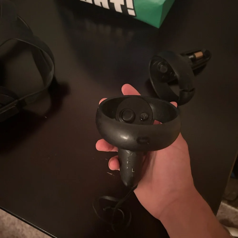 VR Headset - Black